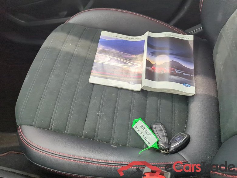 Ford Kuga ST-Line X 2.5 PHEV e-CVT automaat 5d #4