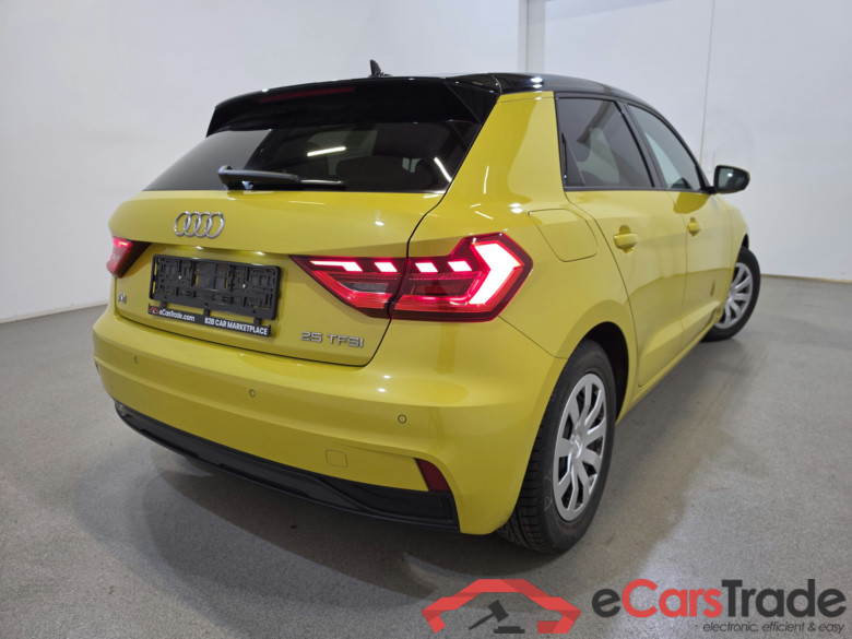Audi A1 1.0 25 TFSI Aut. LED Virtual Navi-Pro Klima PDC ... #4