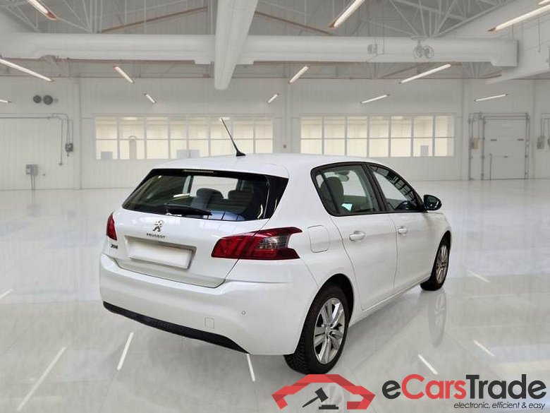 PEUGEOT 308 / 2017 / 5P / BERLINA ACTIVE BUSINESS BLUEHDI 130 EAT8 SeS AUT #2
