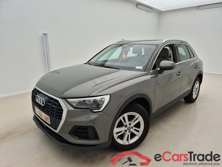 AUDI Q3 35 TFSI S-TRONIC #1