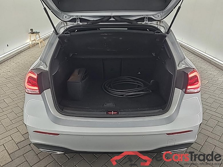 MERCEDES-BENZ A-klasse A 250 e DCT AMG Line 5D 160kW #5
