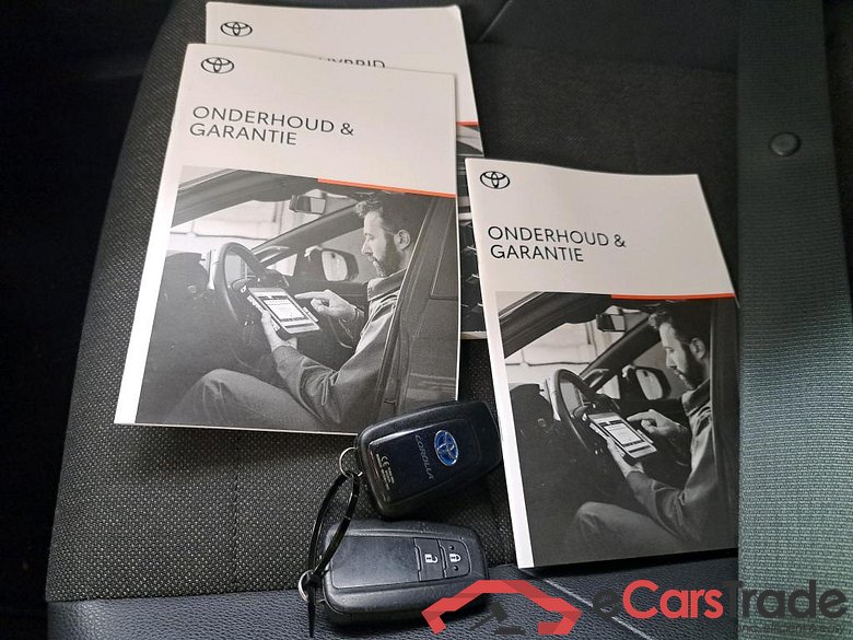 Toyota Corolla Touring Sports 1.8 Hybrid Dynamic 5d #4