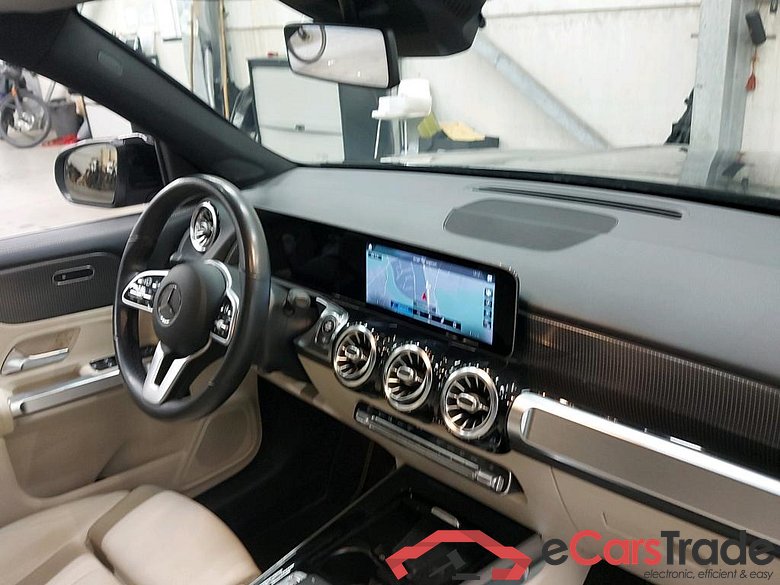 MERCEDES - MER GLB 200 d 150PK DCT Business Solution Luxury & Cruise Control & Smartphone Integration #3