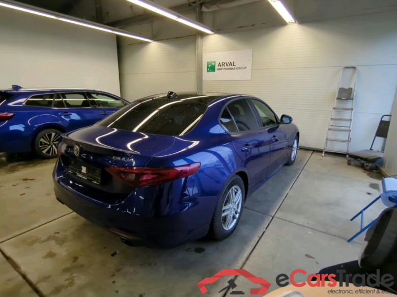 Giulia Sprint 2.2 JTDM 140KW AT8 E6d #2