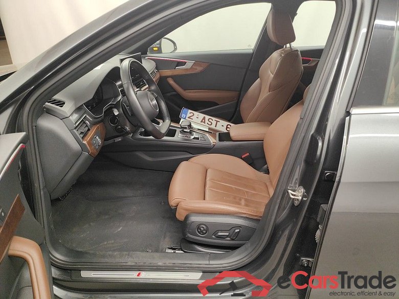 Audi A4 2.0 35 TFSi 110kW S tronic S line 4d #3