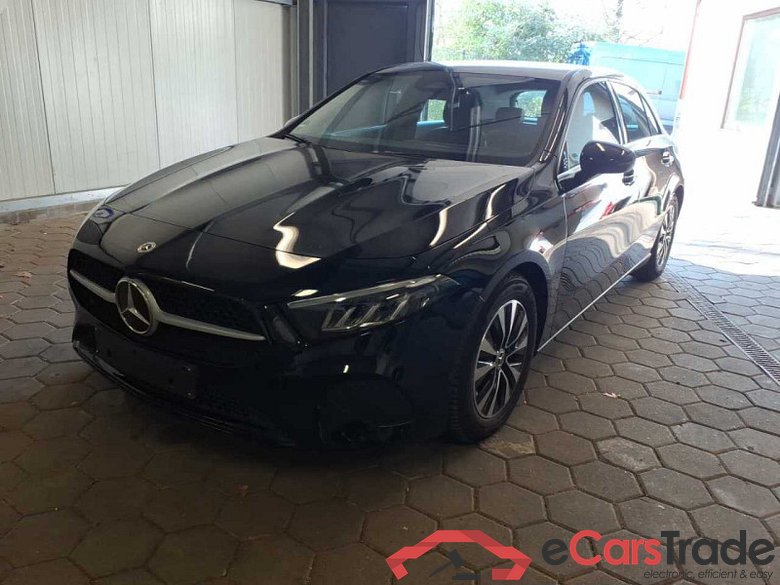 Mercedes-Benz A-Klasse (BM 177)(03.2018->) DE - LimS5 A 180 EU6e, (EURO 6e), (Facelift) 2024 - 2026 #1