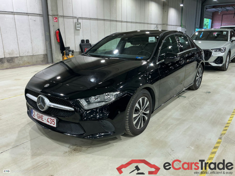 MERCEDES-BENZ CLASSE A SEDAN DIESEL (V177) A 180 d Business Solution