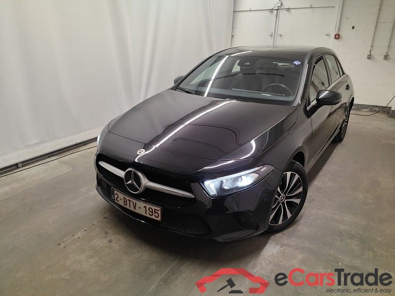 Mercedes-Benz A-Klasse A 250 e Business Solution 5d