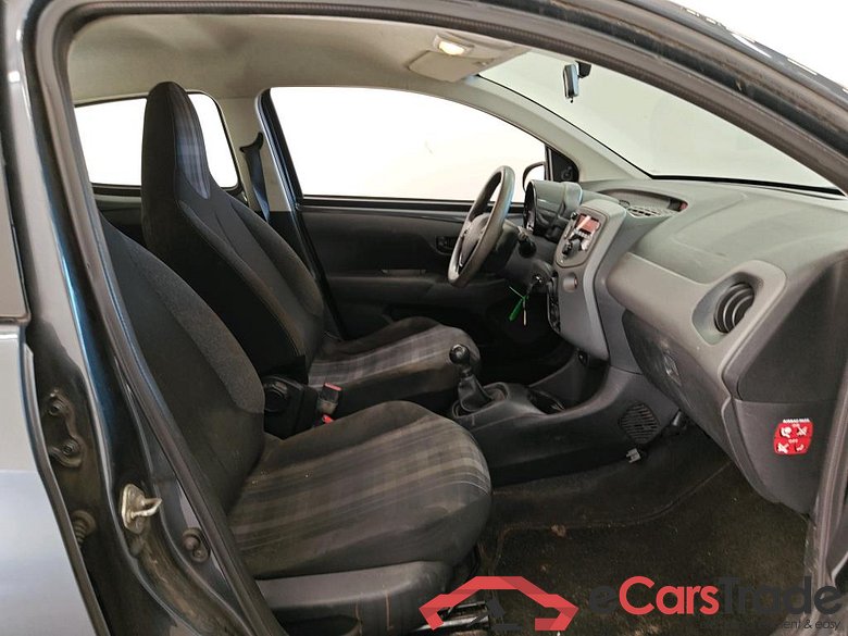 Peugeot 108 Active 1.0 e-VTi 72pk 5d #3