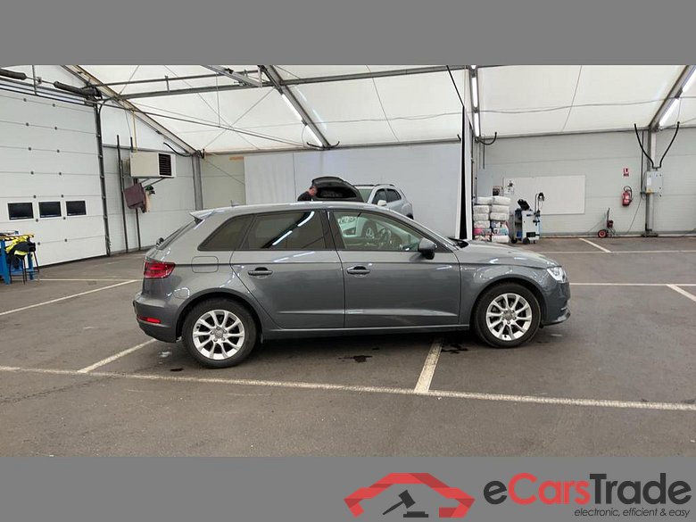 AUDI A3 Sportback CNG 1.4 TFSI Attraction #6