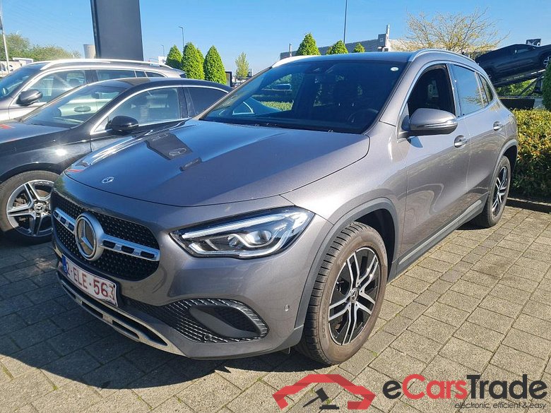 MERCEDES-BENZ GLA 1.3 GLA 250 E DCT LUXURY LINE #1