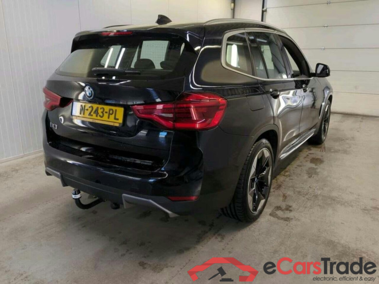 BMW iX3 Executive #2