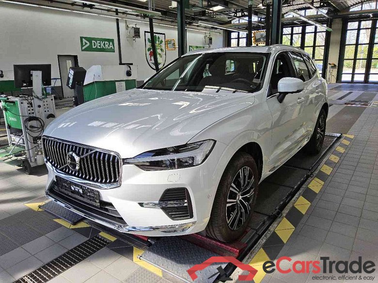 Volvo XC60 (03.2017->) DE - SUV5 B5 (Benzin) 2WD EU6d, Inscription Mild-Hybrid, (Facelift) 2021 - 2022 #1