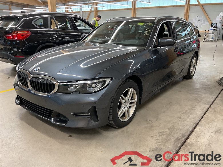 BMW 3er 318d Touring Sport Line 5d 110kW