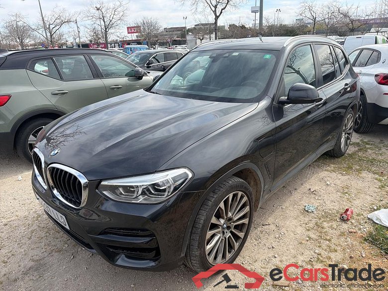 BMW X3 / 2017 / 5P / todoterreno xDrive30e #1