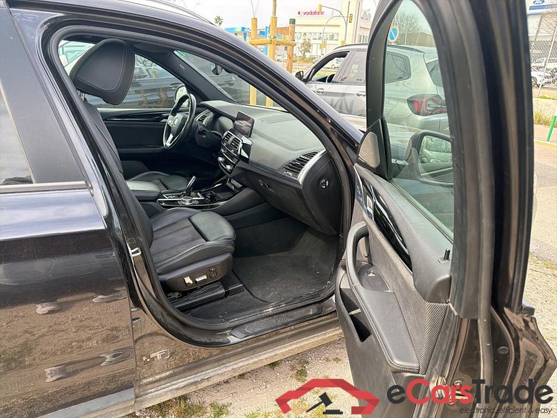 BMW X3 / 2017 / 5P / todoterreno xDrive30e #6