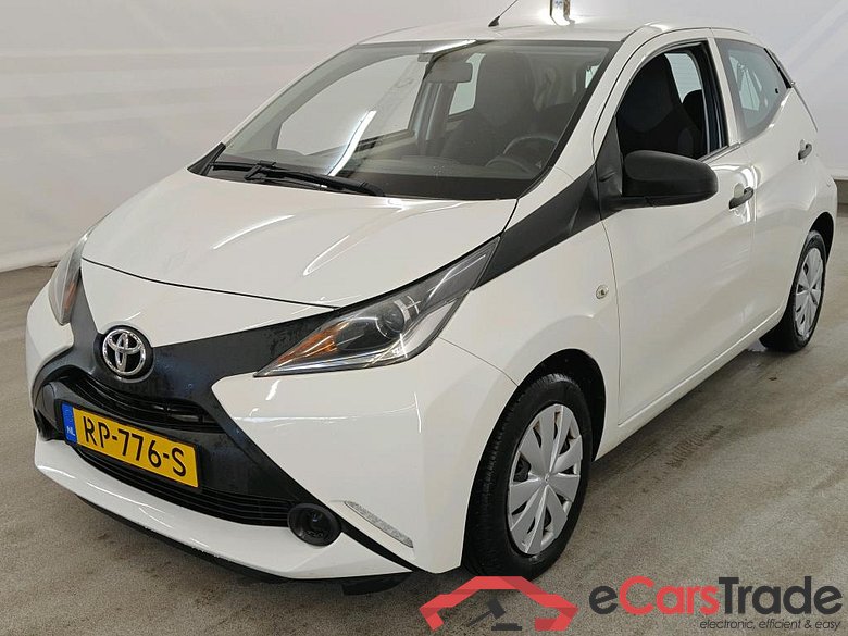 Toyota AYGO 1.0 VVT-i x-fun 5d