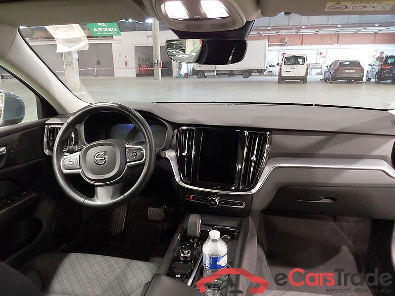 VOLVO V60 2.0 B4 D MHEV CORE AUTO #6