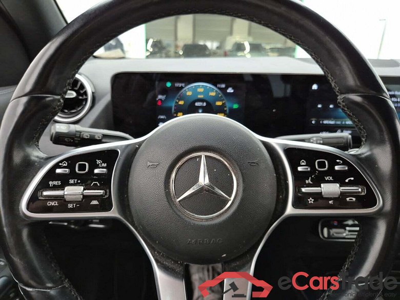 MERCEDES-BENZ GLA-klasse 180 d Luxury Line #5
