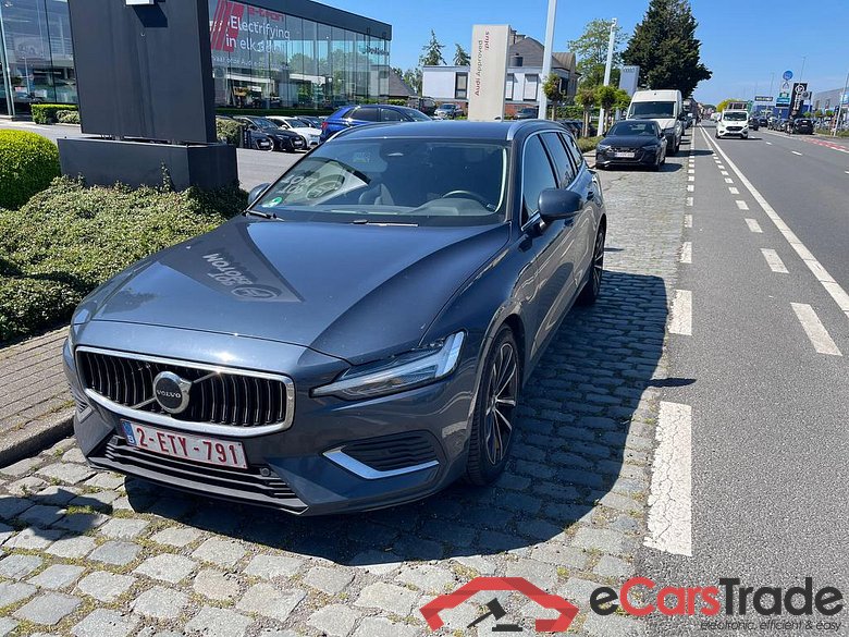 VOLVO V60 2.0 T6 AWD PHEV Core Bright