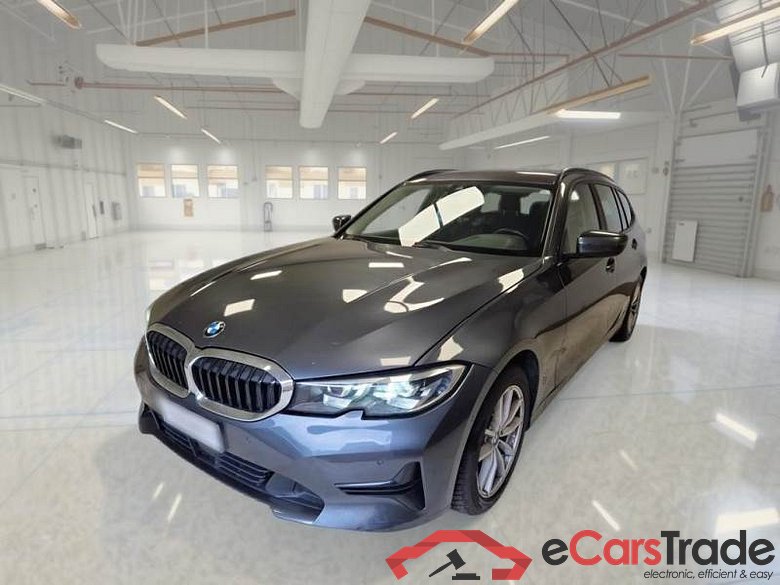 BMW SERIE 3 / 2018 / 5P / STATION WAGON 318D 48V BUSINESS ADVANTAGE TOURING AUTO