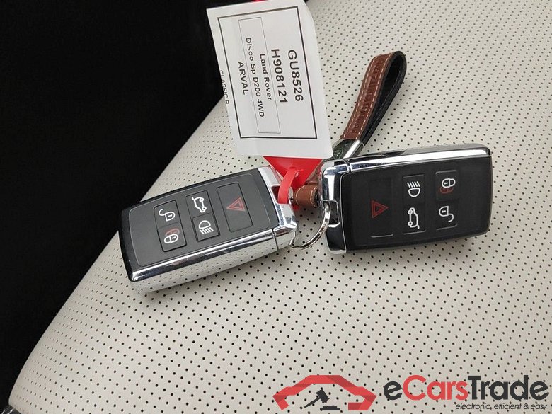 LAND ROVER DISCOVERY SPORT DIESEL - 2019 D 200 4WD HSE 5d 7pl #4