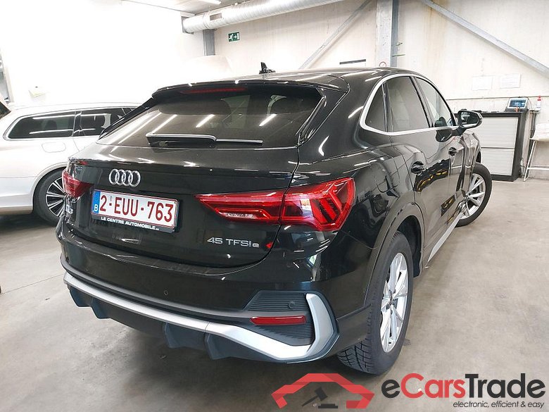 AUDI - AUD Q3 SB TFSI 245PK e S-Tronic S Line Pack Platinum Towing Hook * HYBRID * #2