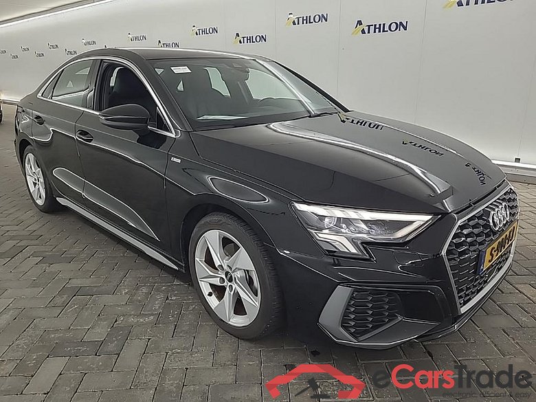 AUDI A3 Limousine 35 TFSI S tronic S edition 4D 110kW #2