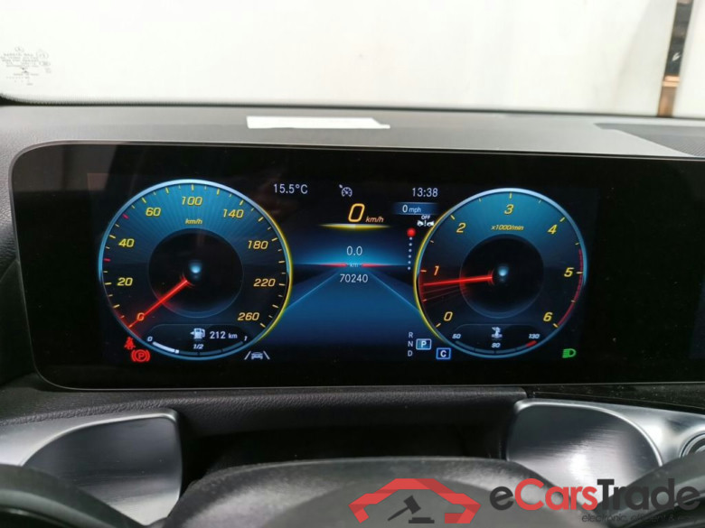 Mercedes-Benz GLB GLB 180 d Business Solution 5d #6