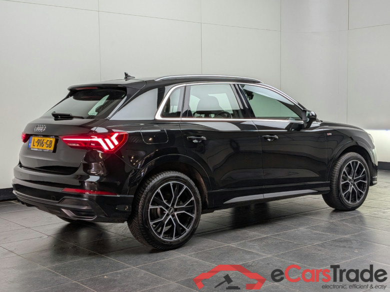AUDI Q3 45 TFSI e S edition #3