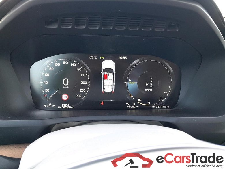 VOLVO XC90 / 2019 / 5P / todoterreno 2.0 T8 AWD Recharge Inscription Auto #4