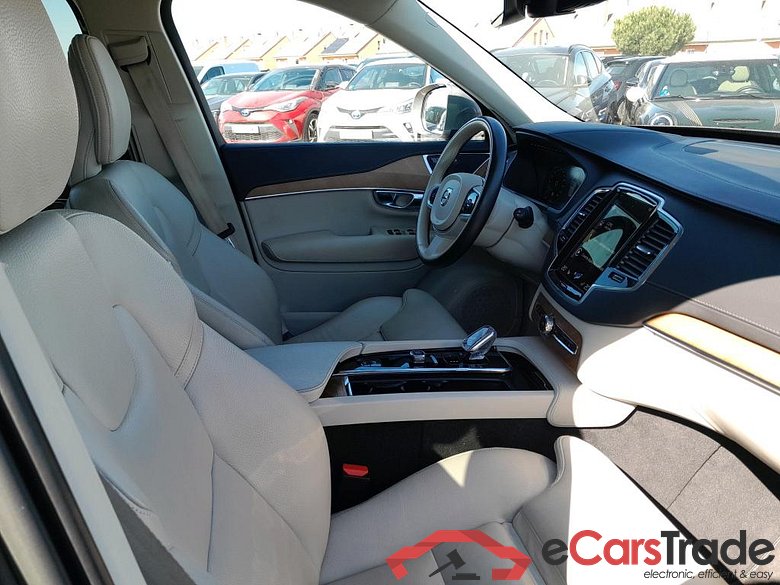 VOLVO XC90 / 2019 / 5P / todoterreno 2.0 T8 AWD Recharge Inscription Auto #6