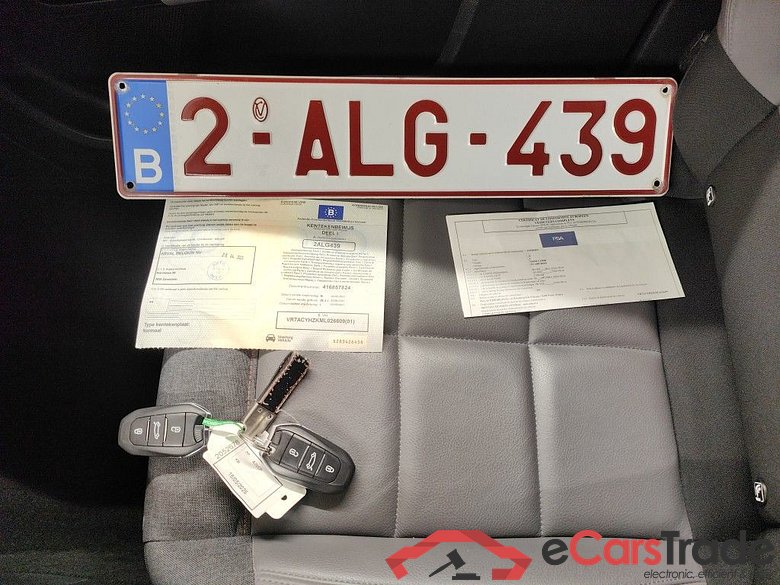 Citroën C5 Aircross 1.5 BlueHDi 130 S&S MAN6 Shine 5d #4