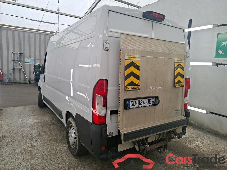 PEUGEOT Boxer / 2014 / 4P / Fourgon tôlé BlueHDi 120 S&S ASPHALT 333 L2H2 #2