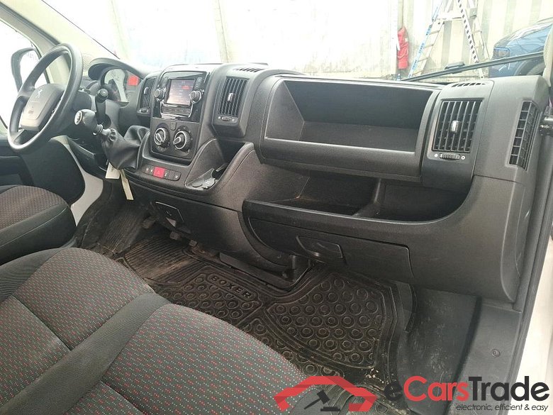 PEUGEOT Boxer / 2014 / 4P / Fourgon tôlé BlueHDi 120 S&S ASPHALT 333 L2H2 #5