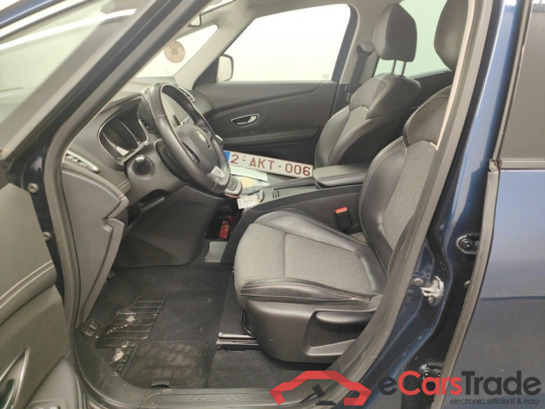 Renault Scénic TCe 140 EDC Intens 5d #3