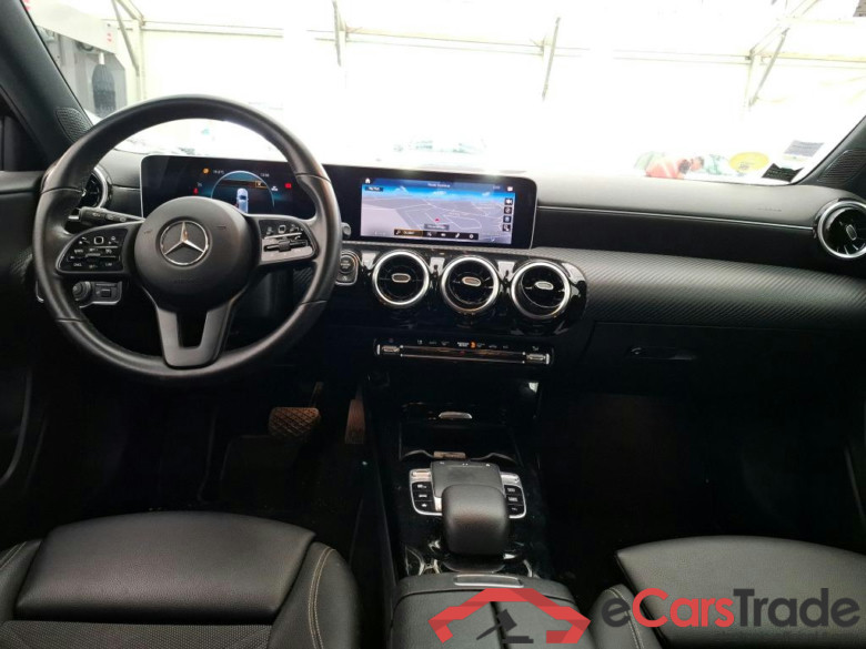 MERCEDESBENZ Classe A 5p Berline A 180 d Business Line 7GDCT #5