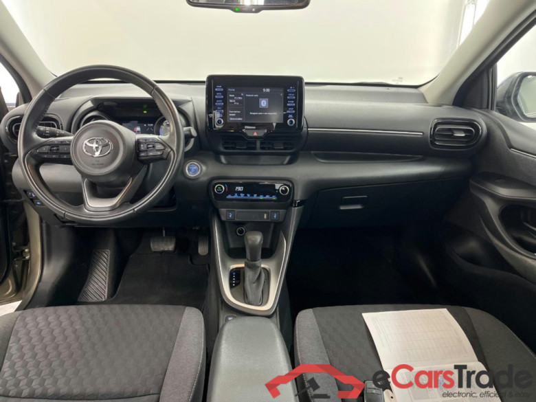 TOYOTA Yaris 1.5 Hybrid Dynamic #6