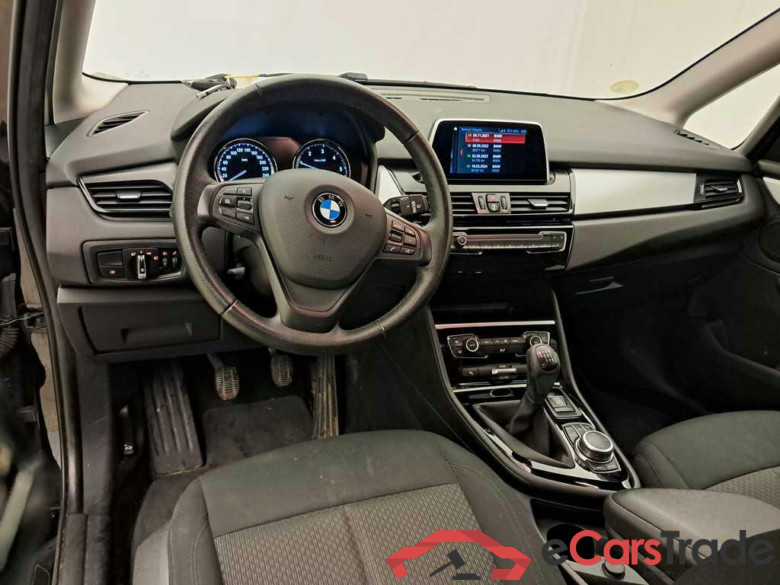 BMW 216d Active Tourer LED-Xenon Navi KeylessGo Klima PDC ... #6