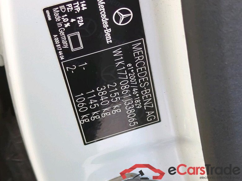 MERCEDES-BENZ A-Klasse A 250 e 8G-DCT AMG Line 5d 118kW #4