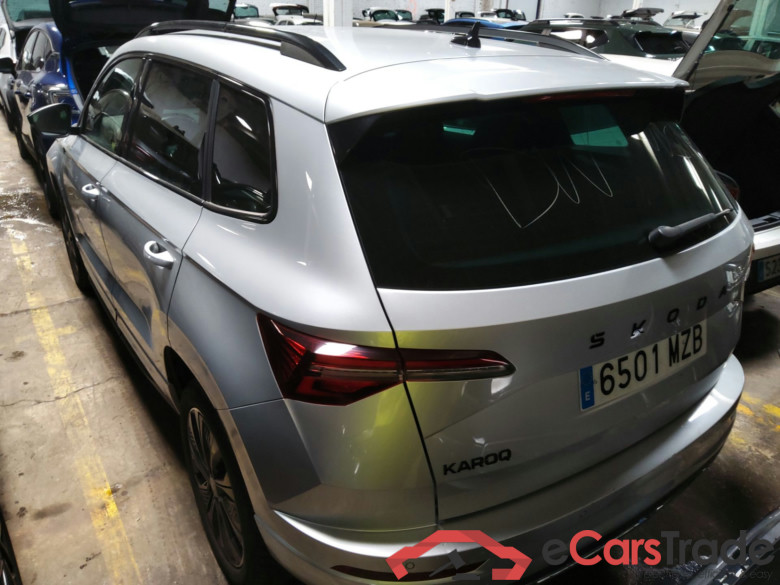 SKODA Karoq 2.0 TDI 110kW 150cv DSG AutomÃ¡tico Sportline #2