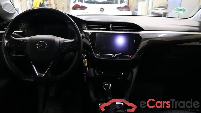 Corsa F Elegance 1.2 55KW MT5 E6d #3