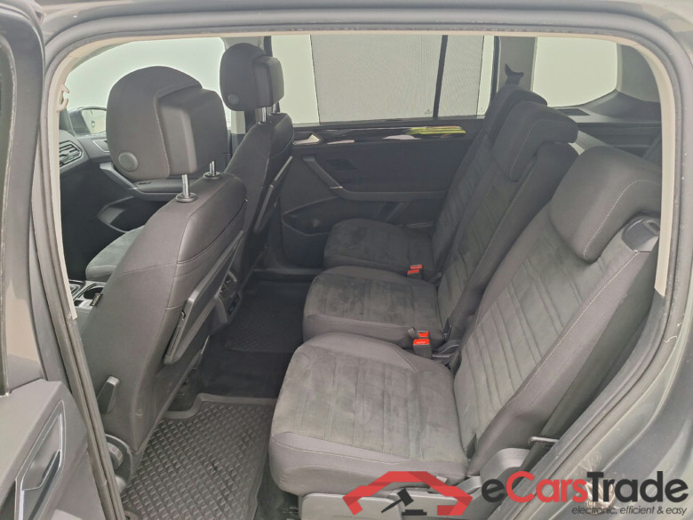 VW, Touran '15, Volkswagen Touran 1.6 TDi Highline DSG 5d 7pl #4