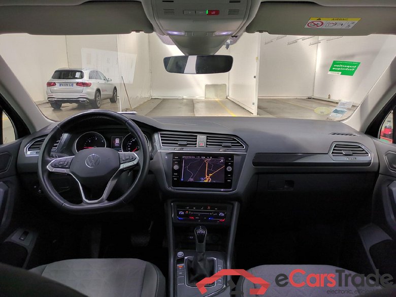 VOLKSWAGEN Tiguan / 2020 / 5P / SUV 2.0 TDI 150 DSG7 Life Business #5