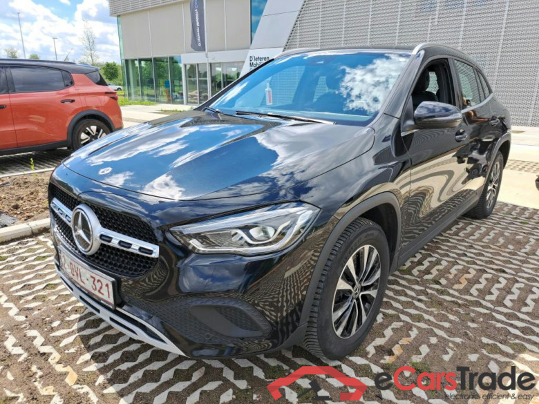 MERCEDES-BENZ GLA 1.3 GLA 250 E DCT BUSINESS SOLUTION #1