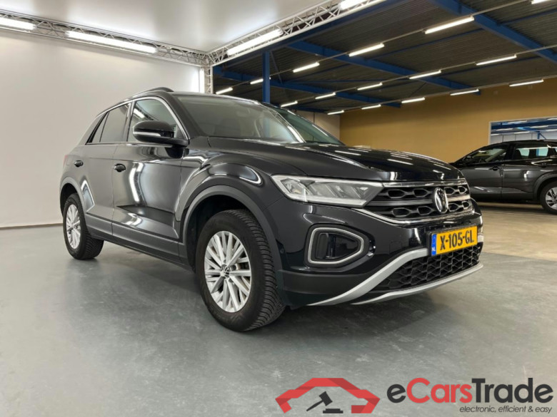 VOLKSWAGEN T-Roc 1.5 TSI Life #2