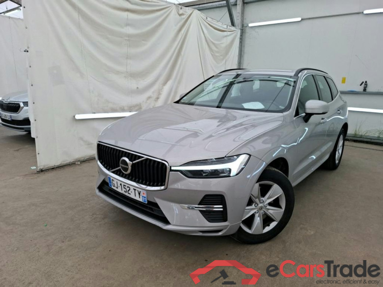 VOLVO XC60 5p SUV B4 AWD 197 Geartro 8 Momentum #1