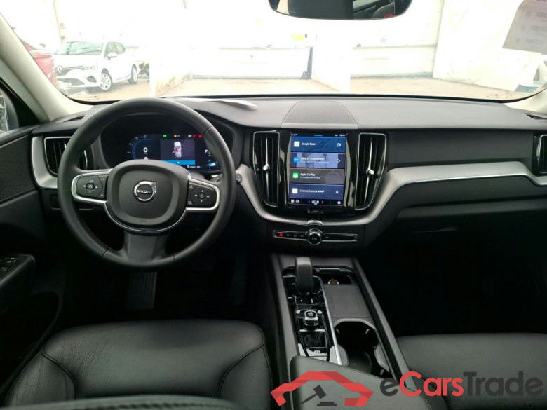 VOLVO XC60 5p SUV B4 AWD 197 Geartro 8 Momentum #5