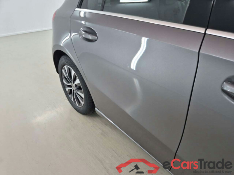 MERCEDES-BENZ A-KLASSE 2.0 180 D BUSINESS SOL. AUT. #4