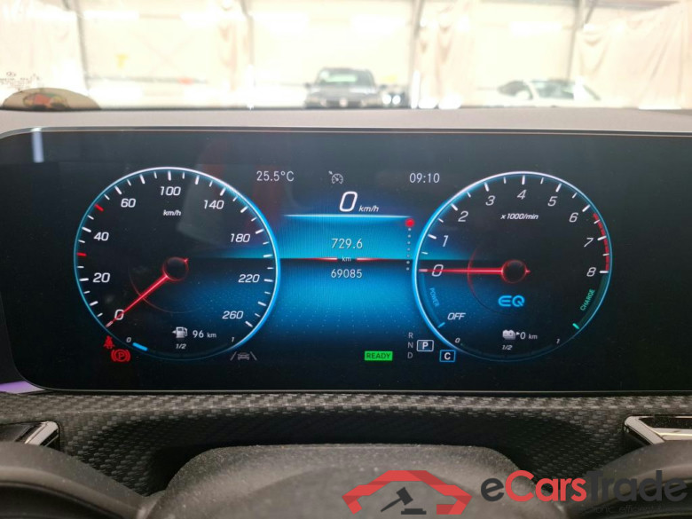 MERCEDES-BENZ Classe A Compact / 2018 / 5P / Berline A 250 e Business Line 8G-DCT #6